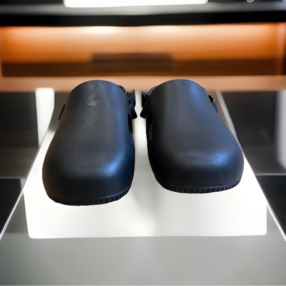NIKE men's calm mules in black